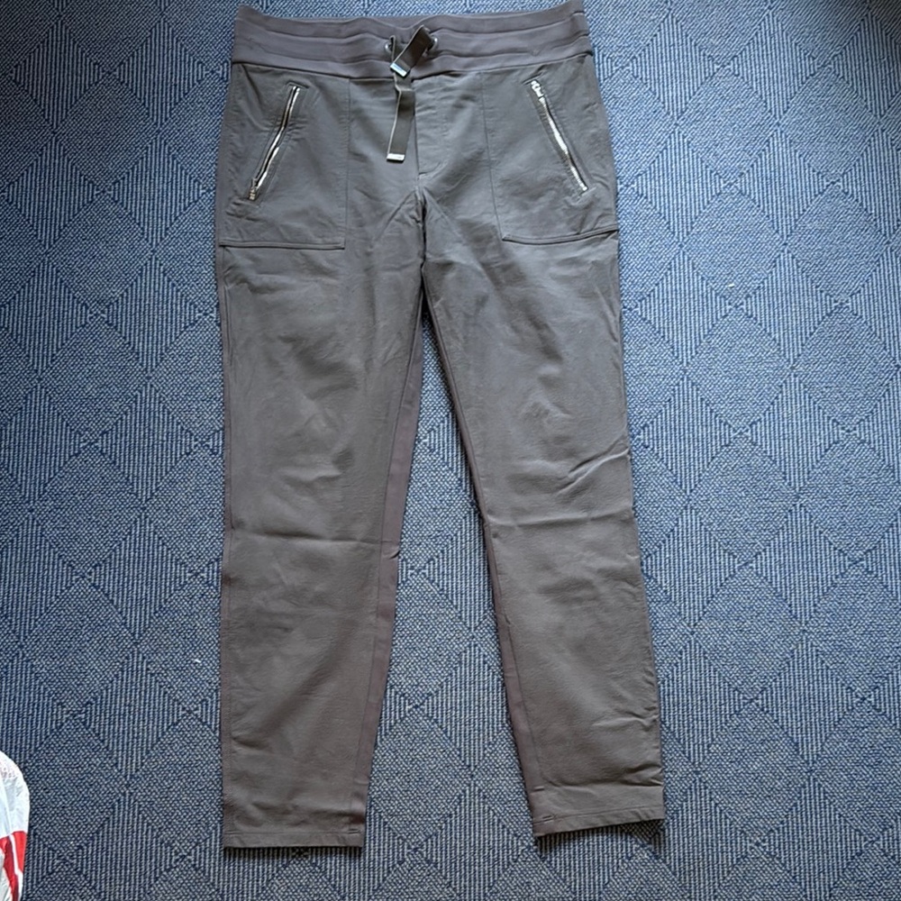 Athleta woman’s travel jogger